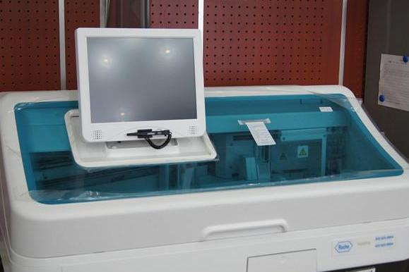 全自動管式化學發光分析儀